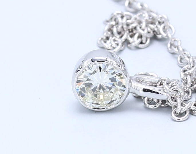 0.355ct Round  White Gold Diamond Pendants