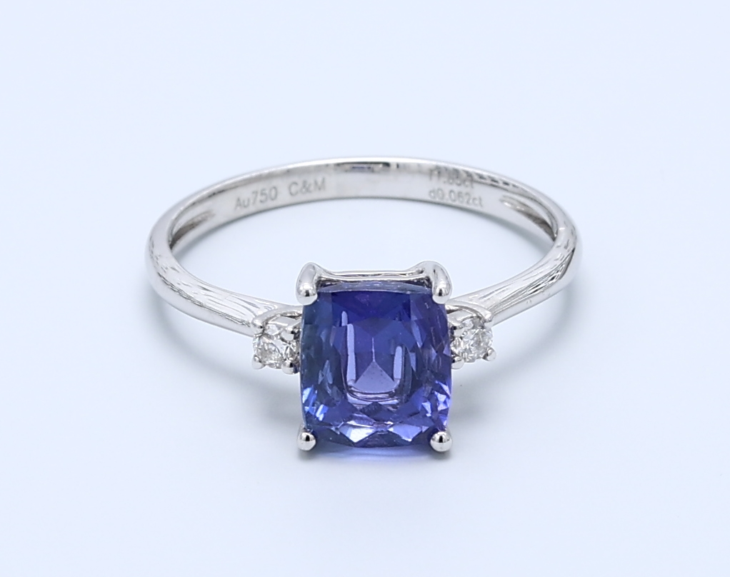 1.850ct Cushion White Gold Gemstone Rings